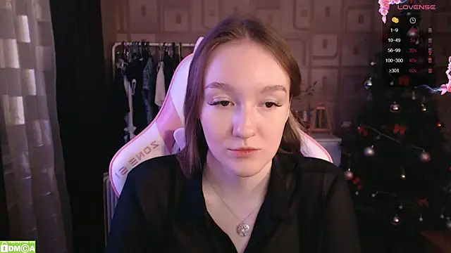 Snapshot of MoonlishSiren chatting on 01-20-25, 10:26 MoonlishSiren online show from 01-20-25, 10:26