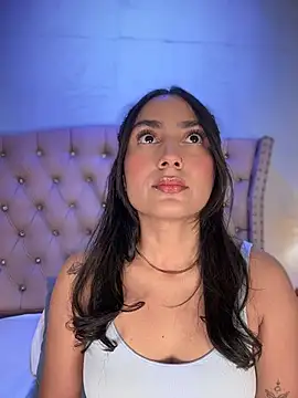 lia sofiia online show from 07-08-26, 09:14