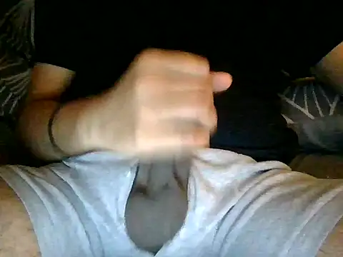 Snapshot of hallowsMIA chatting on 01-08-26, 02:58 hallowsMIA online show from 01-08-26, 02:58