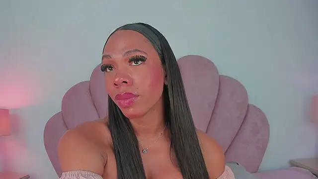 Nicole Paradise online show from 12-24-24, 12:55