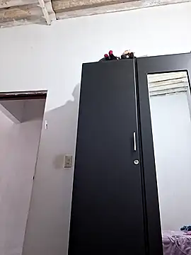 Mia-funny20 online show from 12-01-25, 03:17