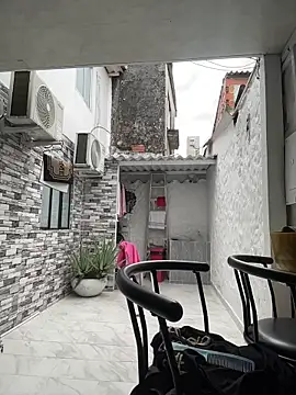 emma  cute   online show from 10-22-25, 11:21