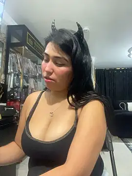 emma  cute   online show from 01-11-26, 11:37