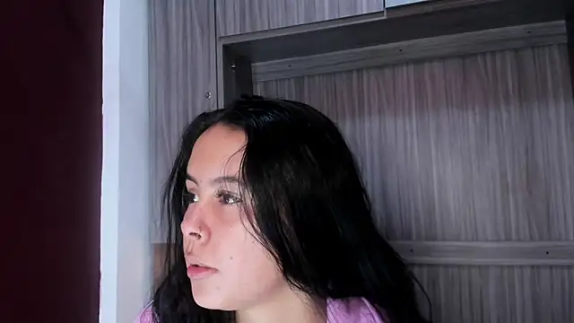 Snapshot of valerymeyerr chatting on 05-28-26, 11:51 valerymeyerr online show from 05-28-26, 11:51