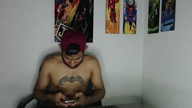 Snapshot of Enriblack92 chatting on 12-30-24, 10:34 Enriblack92 online show from 12-30-24, 10:34