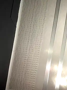 Snapshot of DManL chatting on 11-20-25, 12:16 DManL online show from 11-20-25, 12:16