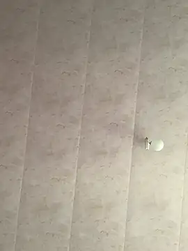 Snapshot of DManL chatting on 01-12-26, 05:23 DManL online show from 01-12-26, 05:23