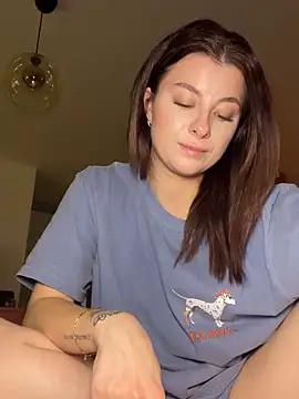 Mia-Minou online show from 02-01-26, 12:20