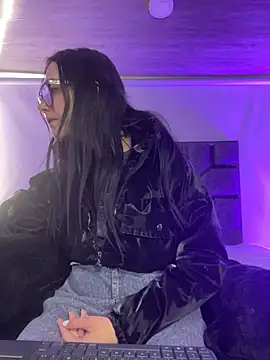 Isabella 21x online show from 07-08-26, 12:42