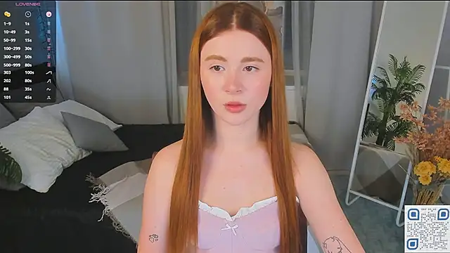 Snapshot of Freckle_Diyana chatting on 03-15-25, 02:03 Freckle Diyana online show from 03-15-25, 02:03