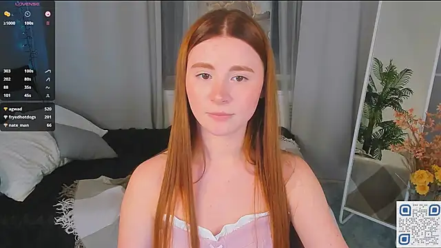 Snapshot of Freckle_Diyana chatting on 03-15-25, 05:08 Freckle Diyana online show from 03-15-25, 05:08