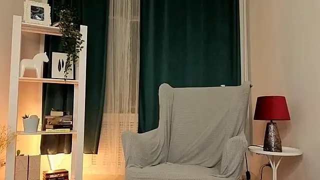Freckle Diyana online show from 06-10-26, 09:25