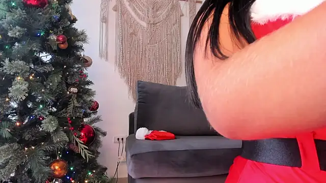 molly cams8 online show from 12-24-24, 12:55