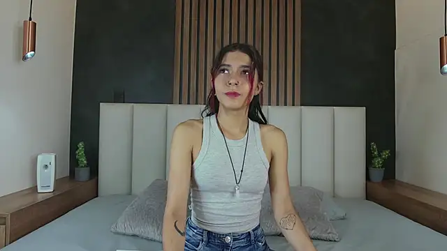 AmyPalmmer online show from 02-21-25, 11:44