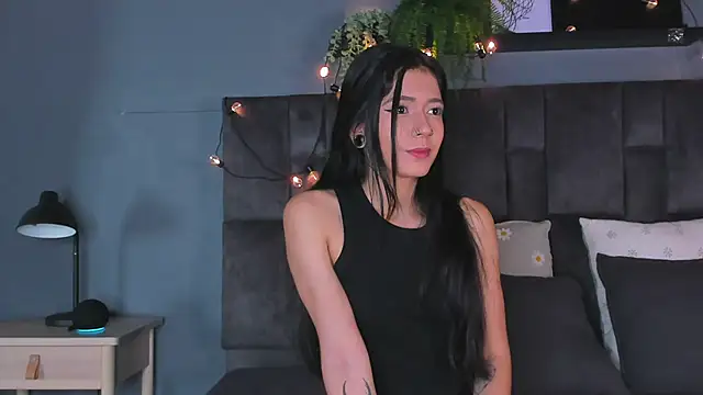 AmyPalmmer online show from 10-23-25, 11:31