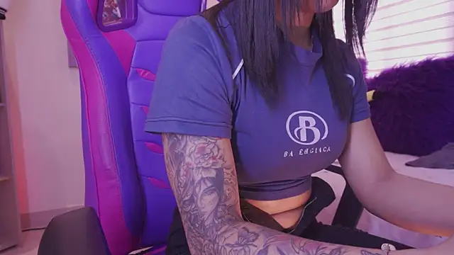 madelyn rose  online show from 04-10-26, 06:34