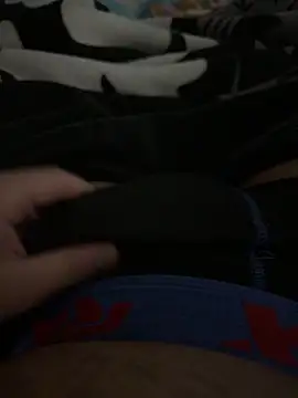 Snapshot of HMZ-54100 chatting on 03-30-26, 12:33 HMZ-54100 online show from 03-30-26, 12:33