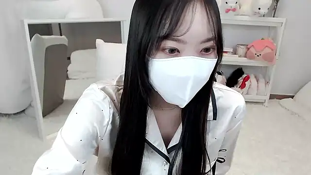 momo room online show from 05-09-26, 11:59