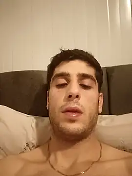 arenn1997 online show from 12-23-25, 12:08