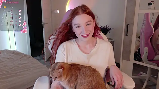 cinnabon girls online show from 10-25-25, 06:57