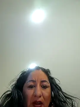 Snapshot of viollett_28 chatting on 01-08-25, 12:38 viollett 28 online show from 01-08-25, 12:38