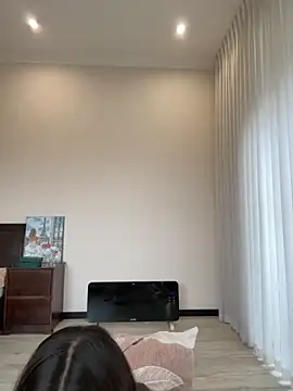 Hott Lolla online show from 10-08-25, 08:34