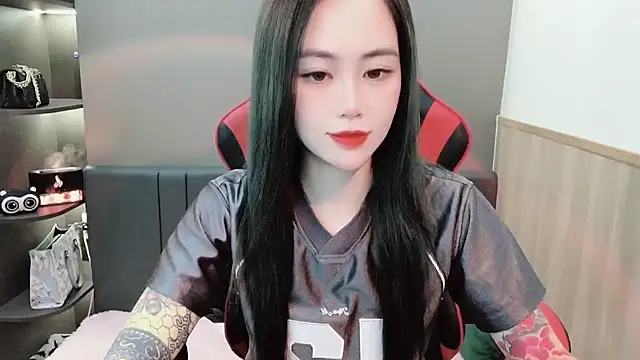 Snapshot of witch-39 chatting on 12-09-24, 05:29 witch-39 online show from 12-09-24, 05:29