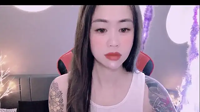 Snapshot of witch-39 chatting on 01-14-25, 01:58 witch-39 online show from 01-14-25, 01:58