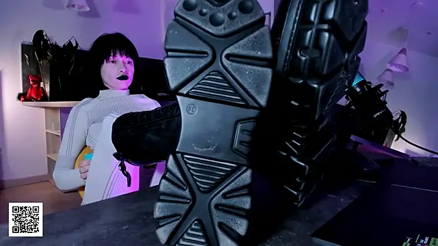  Goddess Misha  online show from 02-12-26, 09:10