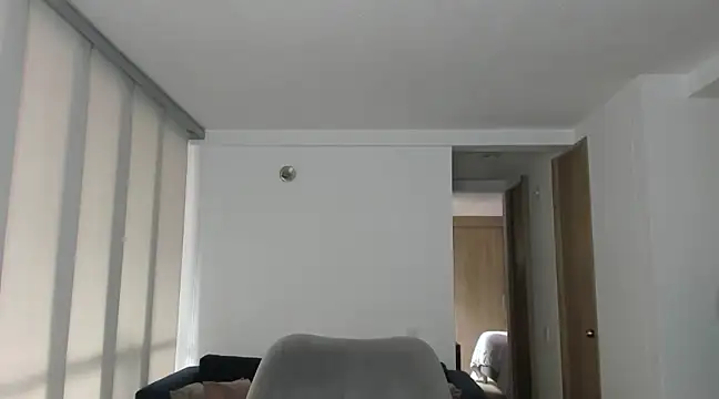 Snapshot of honeyann08 chatting on 03-01-25, 05:05 honeyann08 online show from 03-01-25, 05:05