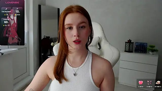 Snapshot of Meow_babe chatting on 01-10-25, 10:17 Meow babe online show from 01-10-25, 10:17