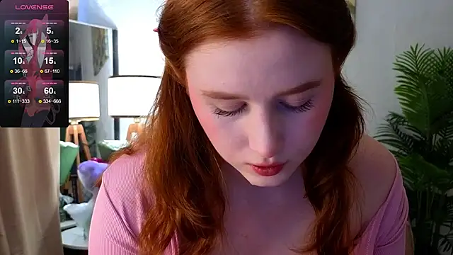 Snapshot of Meow_babe chatting on 02-26-25, 10:04 Meow babe online show from 02-26-25, 10:04