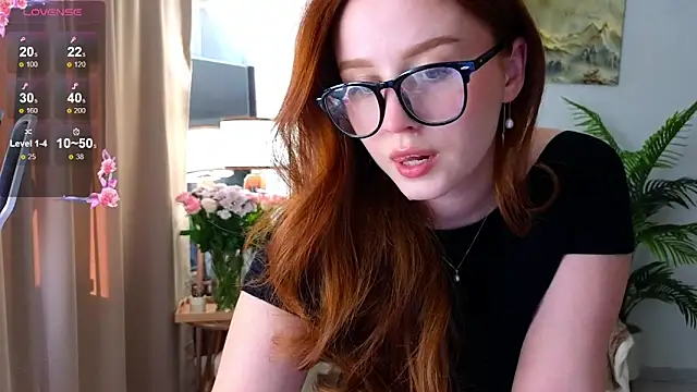 Snapshot of Meow_babe chatting on 10-01-25, 11:05 Meow babe online show from 10-01-25, 11:05