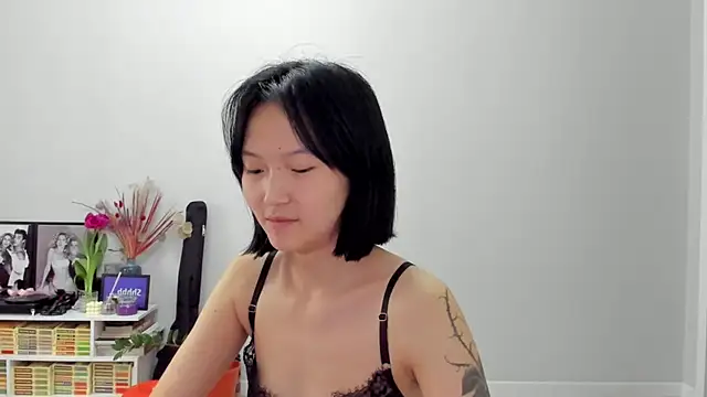 ailey chao online show from 03-10-26, 04:06