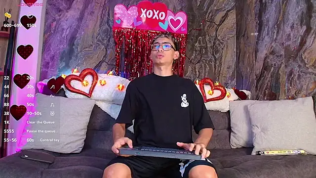 Daviid laidd online show from 02-12-26, 08:04