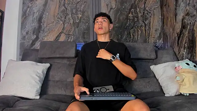 Daviid laidd online show from 03-25-26, 07:31