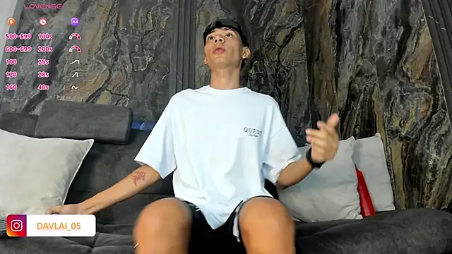 Daviid laidd online show from 04-06-26, 08:43