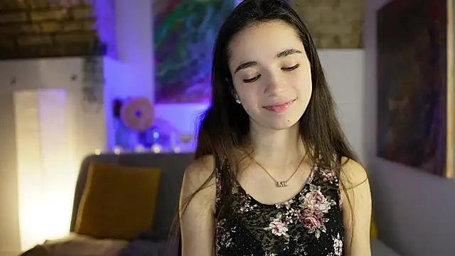 Gia Paige18 online show from 12-17-24, 12:43