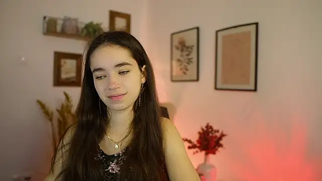 Gia Paige18 online show from 10-12-25, 08:13