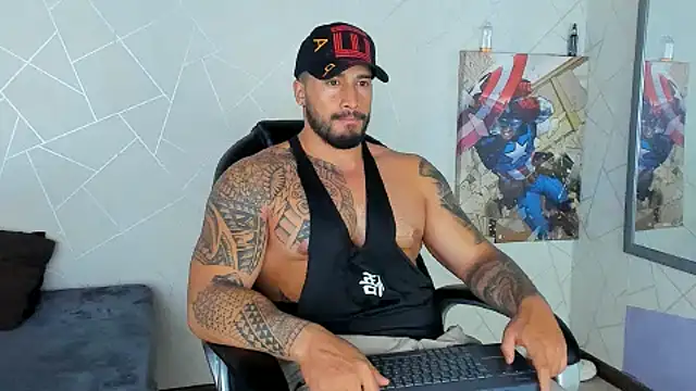 Snapshot of Cristian_Walker chatting on 01-09-25, 03:23 Cristian Walker online show from 01-09-25, 03:23