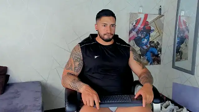 Snapshot of Cristian_Walker chatting on 01-16-25, 08:25 Cristian Walker online show from 01-16-25, 08:25