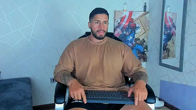 Snapshot of Cristian_Walker chatting on 01-20-25, 01:53 Cristian Walker online show from 01-20-25, 01:53