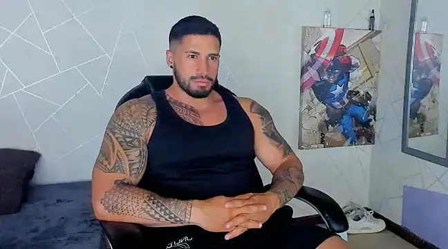 Snapshot of Cristian_Walker chatting on 01-22-25, 10:37 Cristian Walker online show from 01-22-25, 10:37