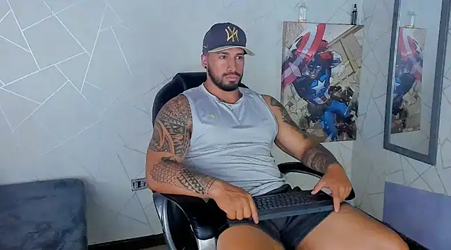 Snapshot of Cristian_Walker chatting on 01-25-25, 02:58 Cristian Walker online show from 01-25-25, 02:58
