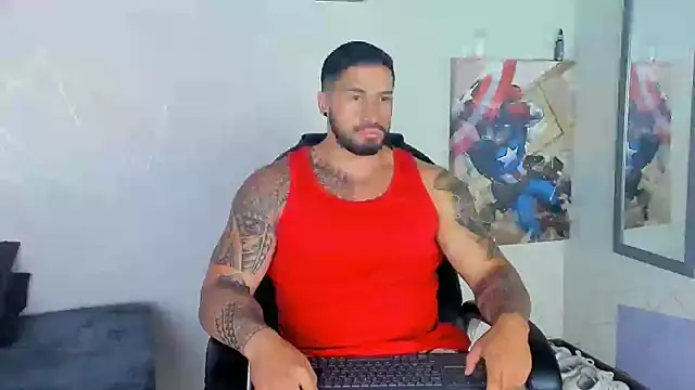 Snapshot of Cristian_Walker chatting on 01-26-25, 12:11 Cristian Walker online show from 01-26-25, 12:11