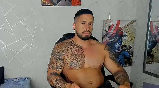 Snapshot of Cristian_Walker chatting on 03-06-25, 08:05 Cristian Walker online show from 03-06-25, 08:05