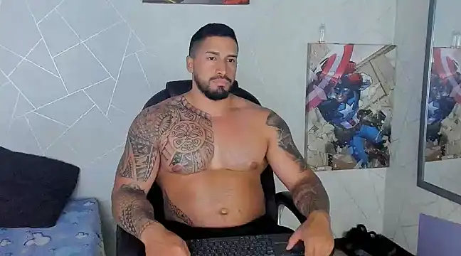 Snapshot of Cristian_Walker chatting on 03-11-25, 06:41 Cristian Walker online show from 03-11-25, 06:41