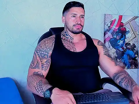 Snapshot of Cristian_Walker chatting on 09-19-25, 12:28 Cristian Walker online show from 09-19-25, 12:28