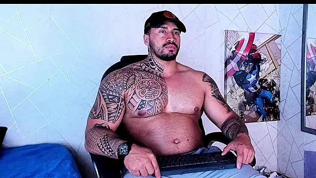 Snapshot of Cristian_Walker chatting on 09-26-25, 01:59 Cristian Walker online show from 09-26-25, 01:59