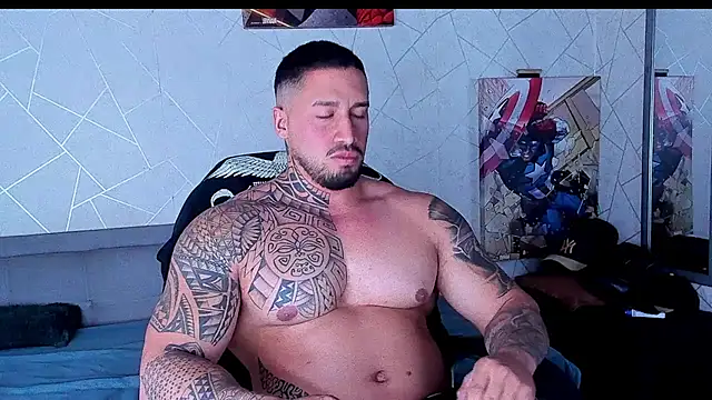 Snapshot of Cristian_Walker chatting on 05-03-26, 03:40 Cristian Walker online show from 05-03-26, 03:40